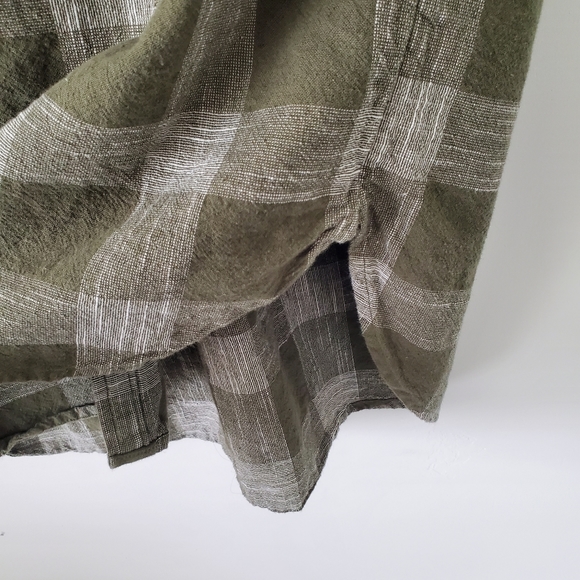 Linen/Cotton Gingham Button-Up Top - Picture 7 of 9